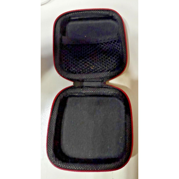 Stereo Earbuds for Oculus Quest 2 /‎ VR Headset – Dual 3.5mm– w/ Case & Adapters - Picture 6 of 9